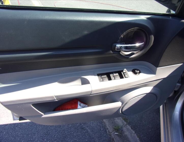 Dodge Magnum 12