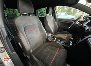 Volkswagen Golf 9