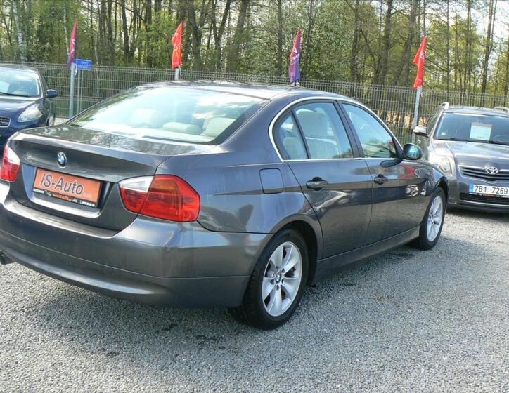 BMW Řada 3 6