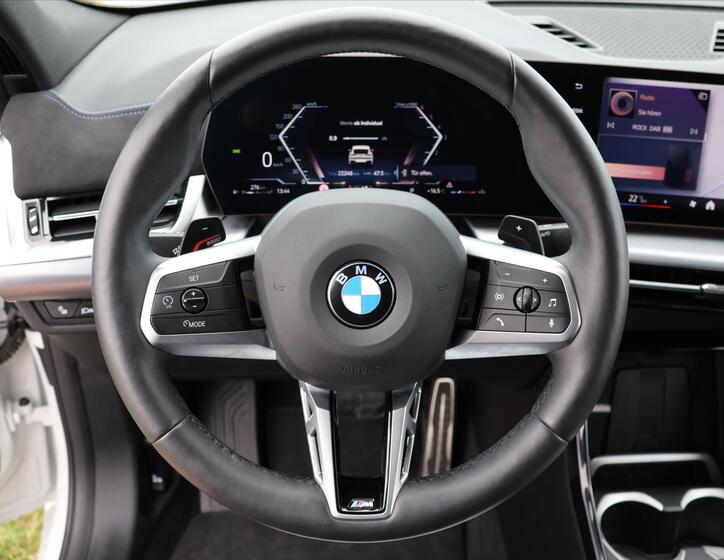 BMW X2 23
