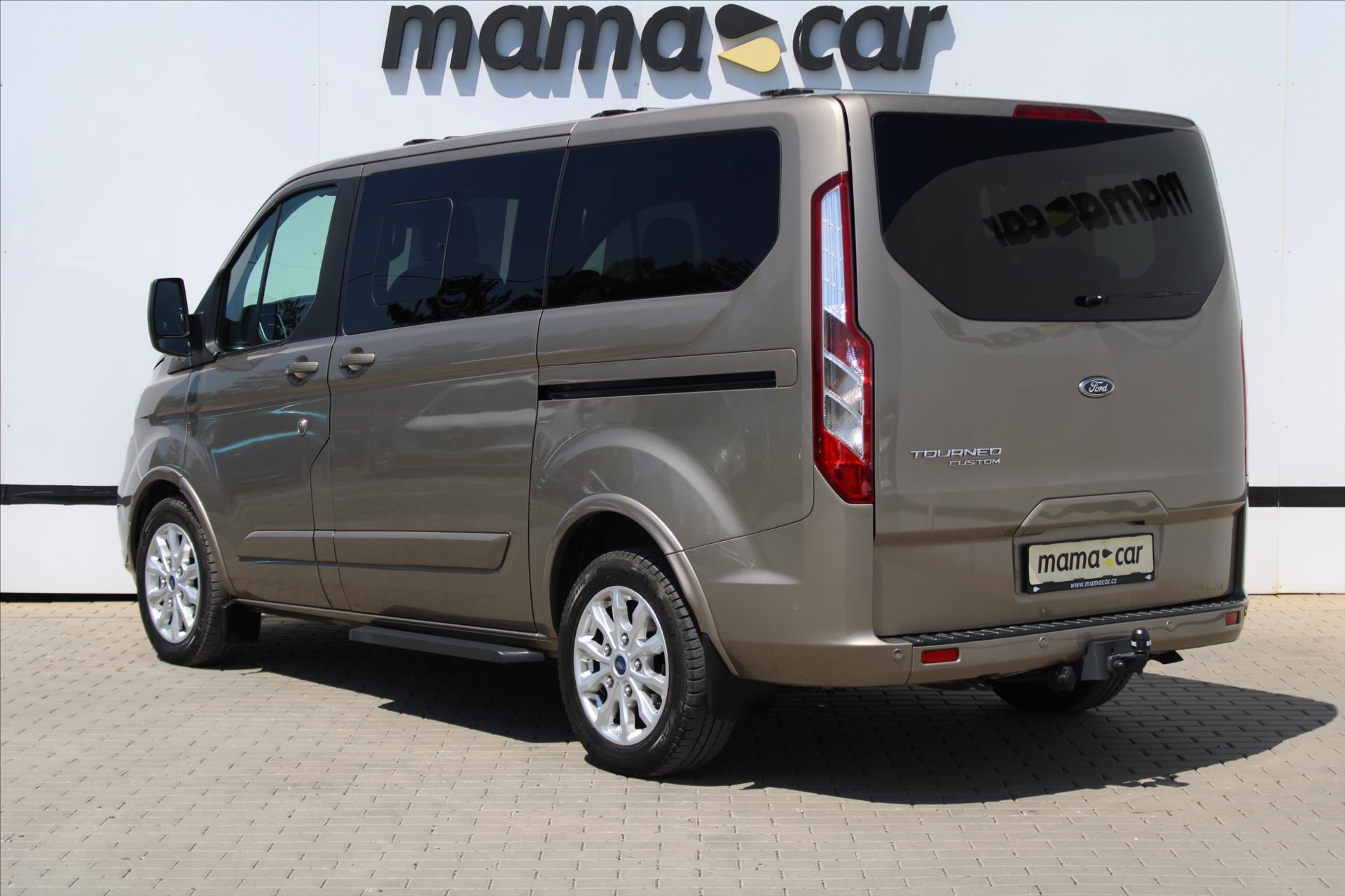 Ford Tourneo Custom
