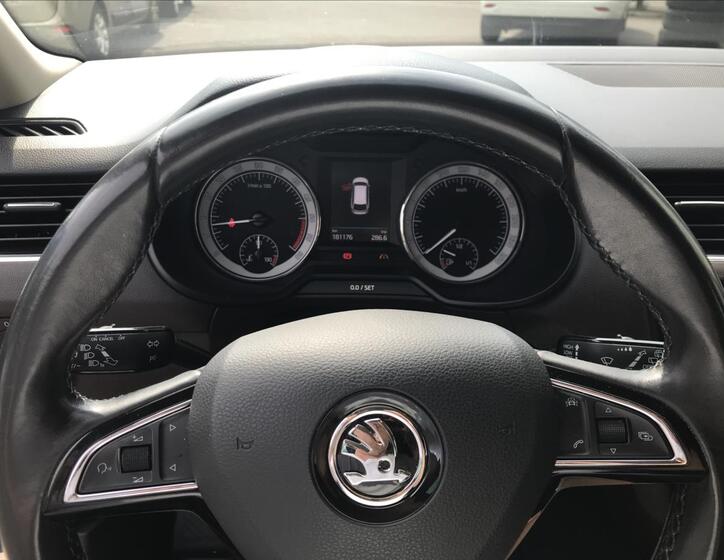 Škoda Octavia 13