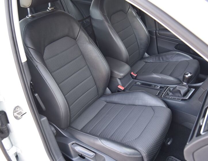 Volkswagen Golf 18