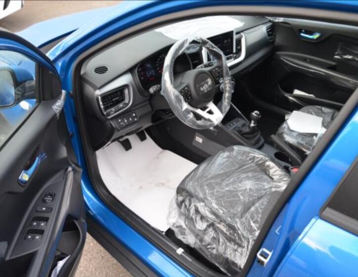 KIA Stonic 3