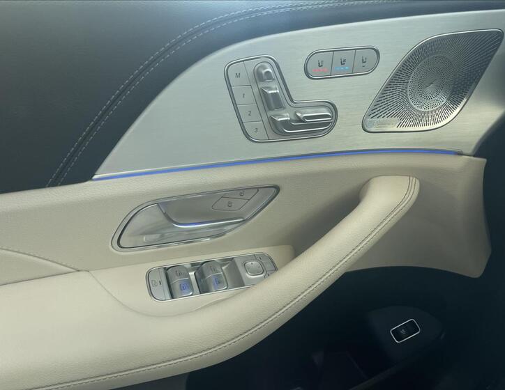 Mercedes-Benz GLE 12