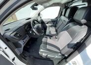 Opel Vivaro 4