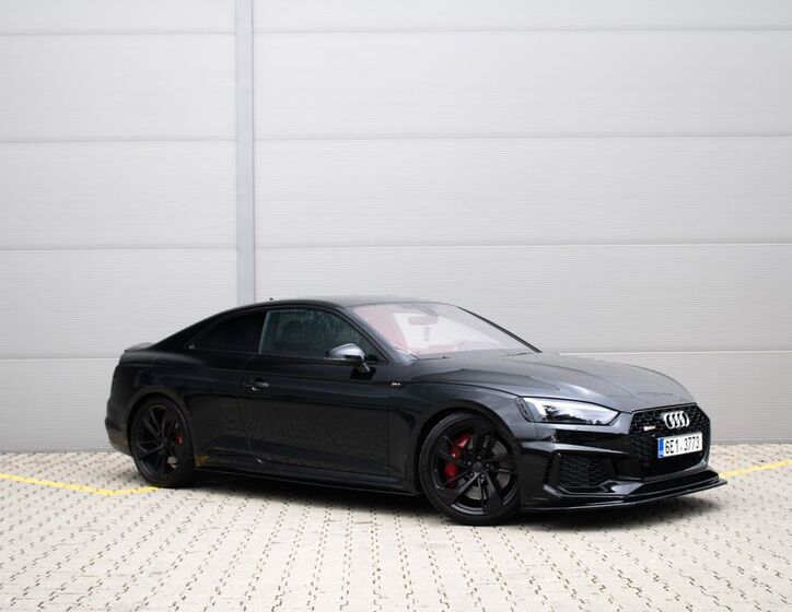Audi RS5 3