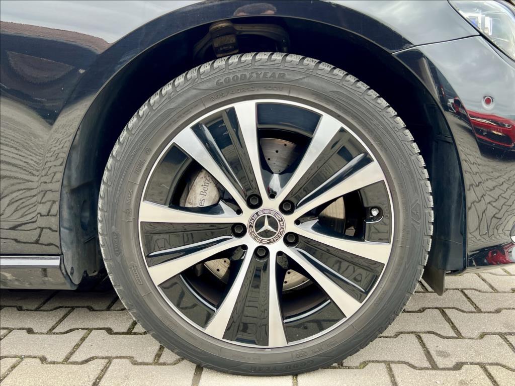Mercedes-Benz Třídy E 61