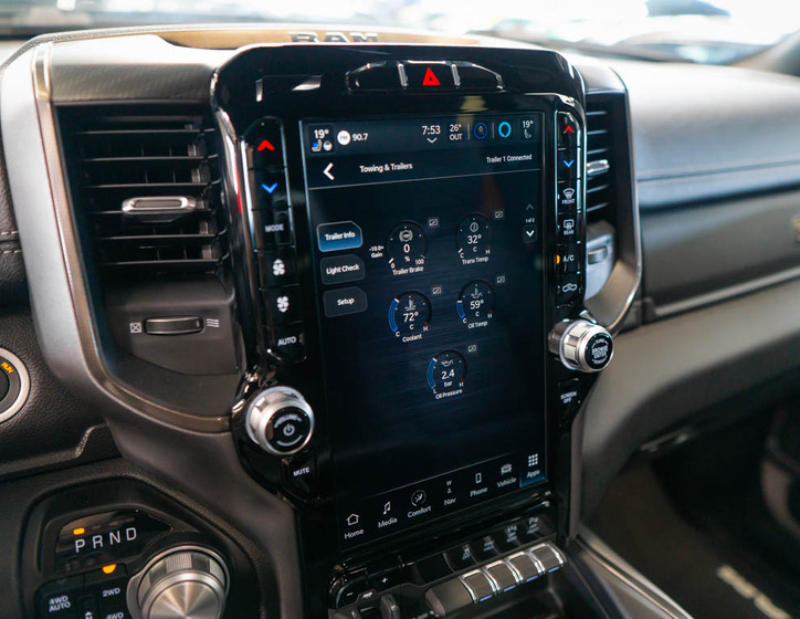 Dodge RAM 28