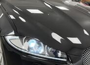 Jaguar XF 38