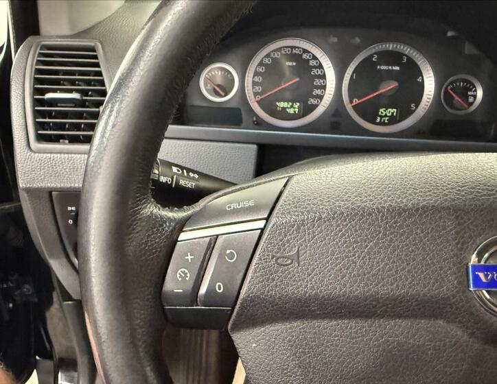 Volvo XC90 14