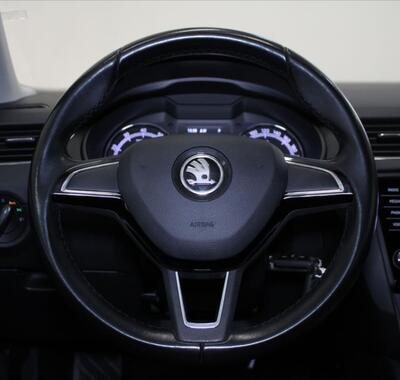 Škoda Octavia 9
