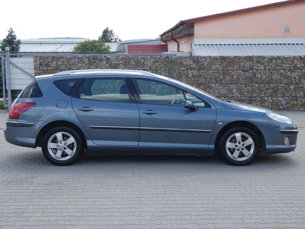 Peugeot 407