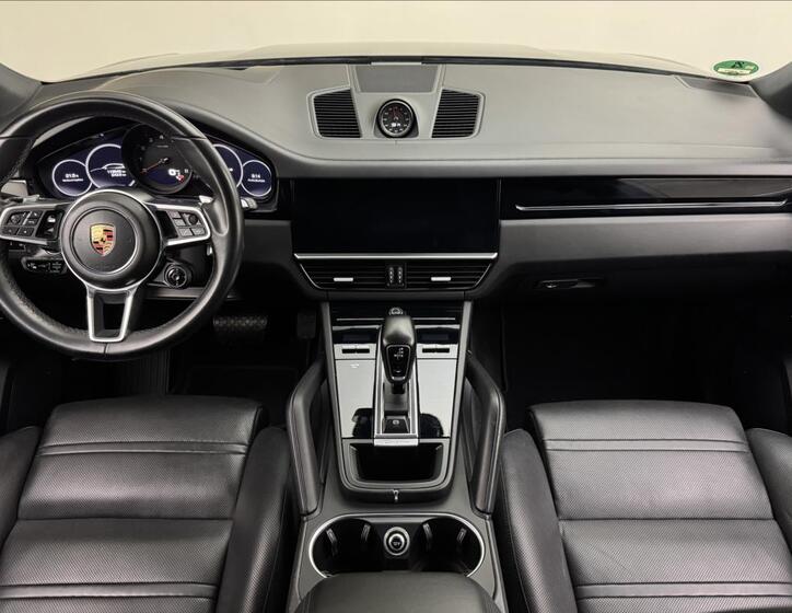 Porsche Cayenne 6