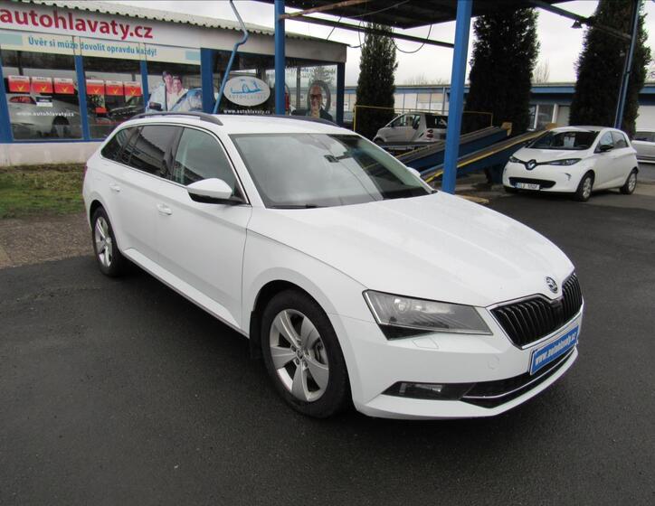 Škoda Superb 3