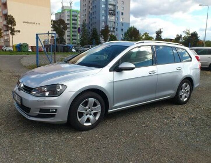 Volkswagen Golf 1