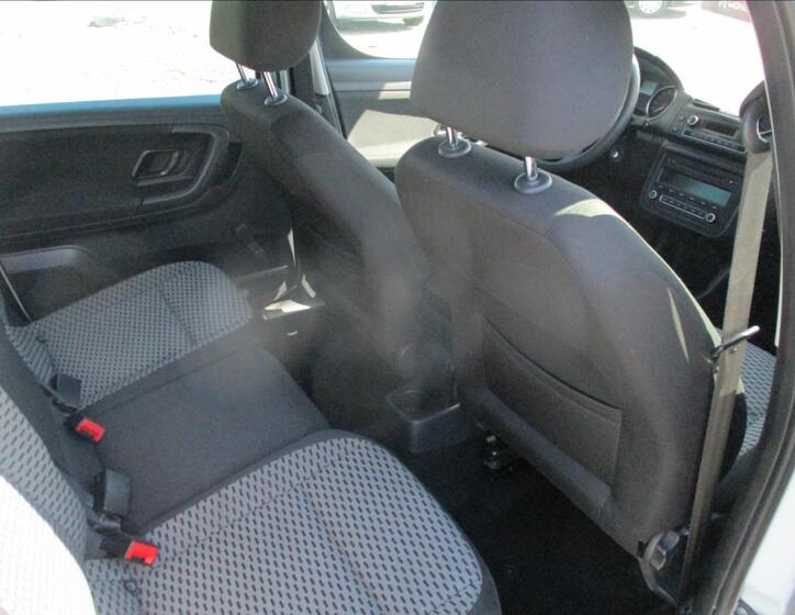 Škoda Roomster 11