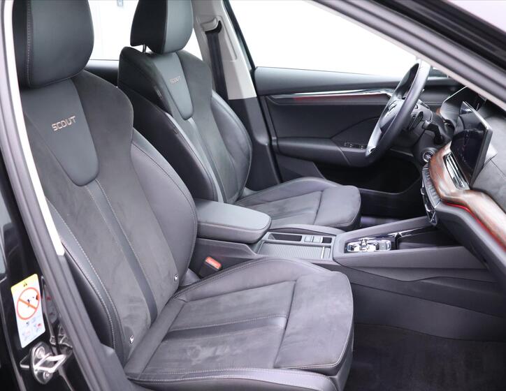 Škoda Octavia 12