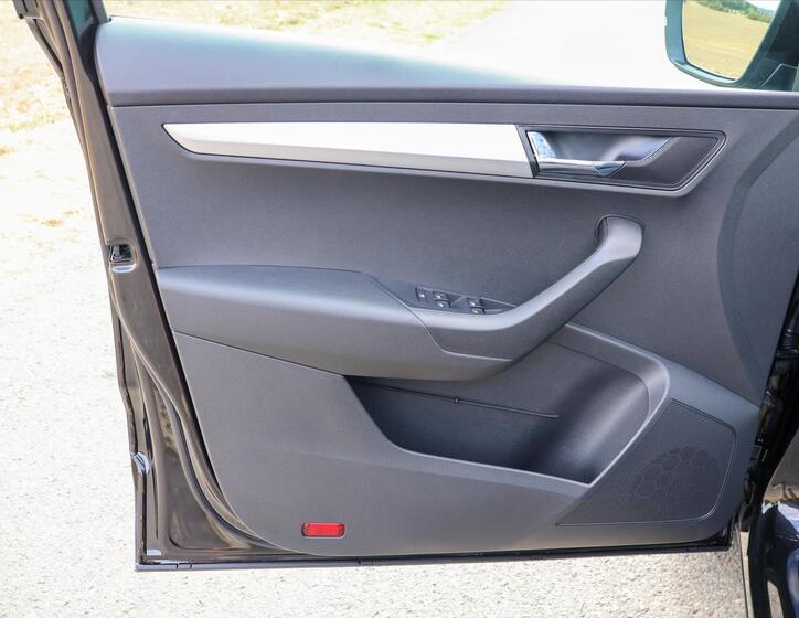 Škoda Karoq 11