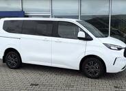Ford Tourneo Custom 2