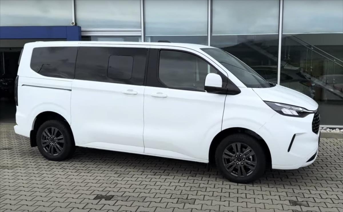 Ford Tourneo Custom