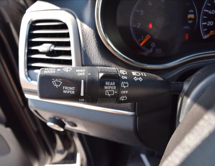 Jeep Grand Cherokee 35
