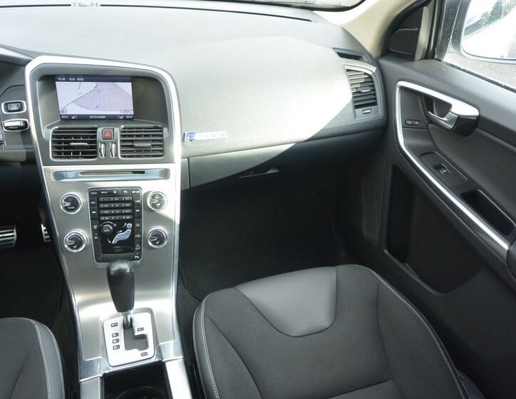 Volvo XC60 13