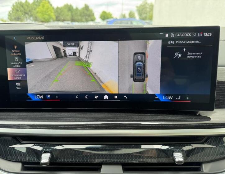 BMW X7 11