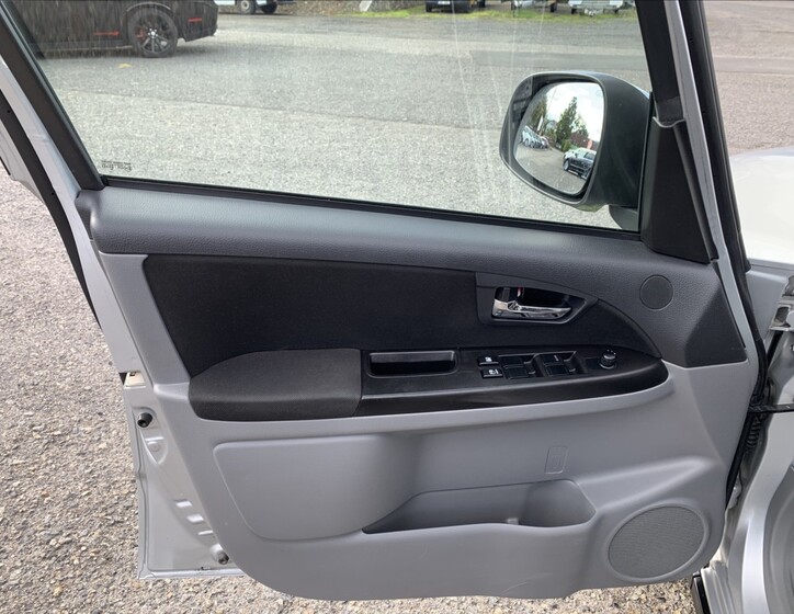 Suzuki SX4 14