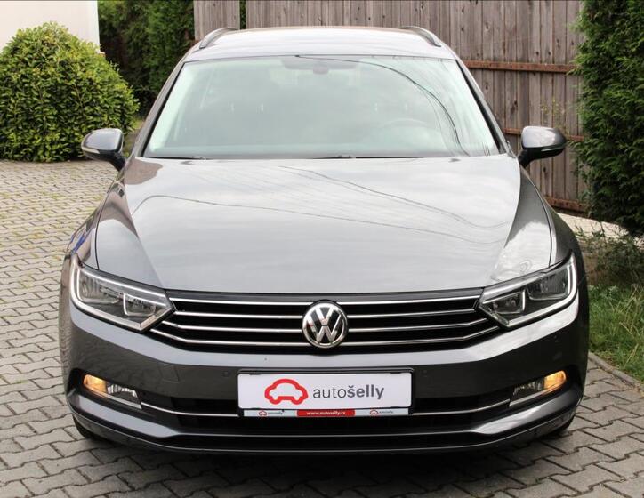 Volkswagen Passat 8