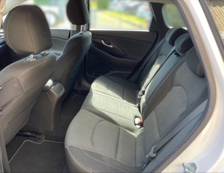 Hyundai i30 8