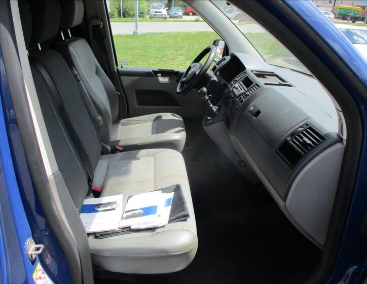 Volkswagen Transporter 8
