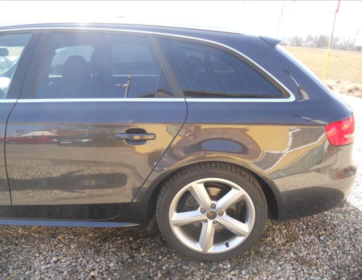 Audi A4 9