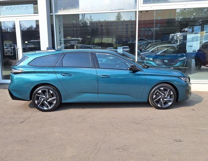 Peugeot 308 7