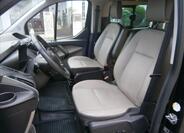 Ford Tourneo Custom 14