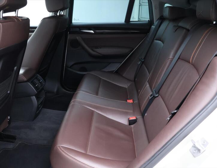 BMW X4 16