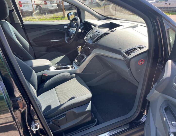 Ford C-MAX 10