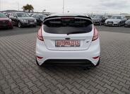 Ford Fiesta 10