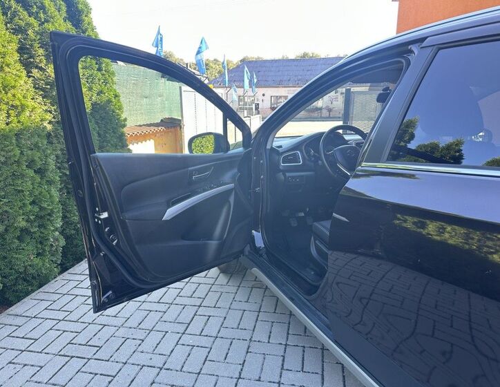 Suzuki SX4 S-Cross 17