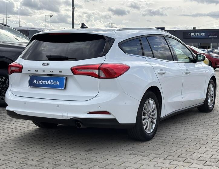 Ford Focus 5