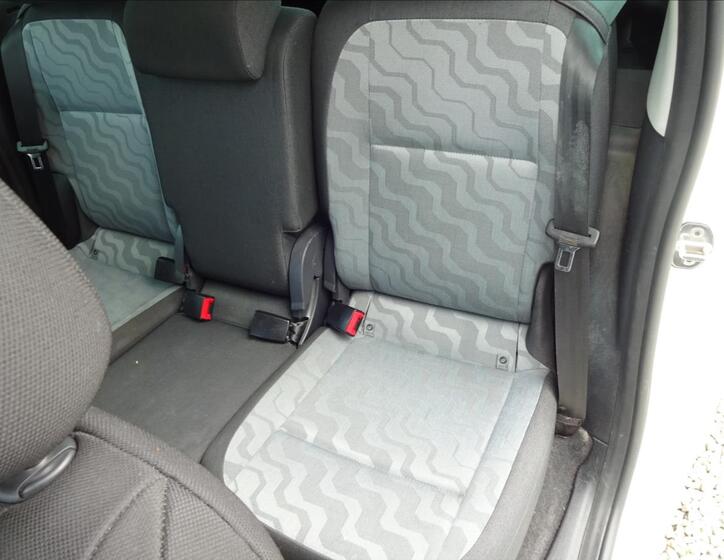 Škoda Roomster 22