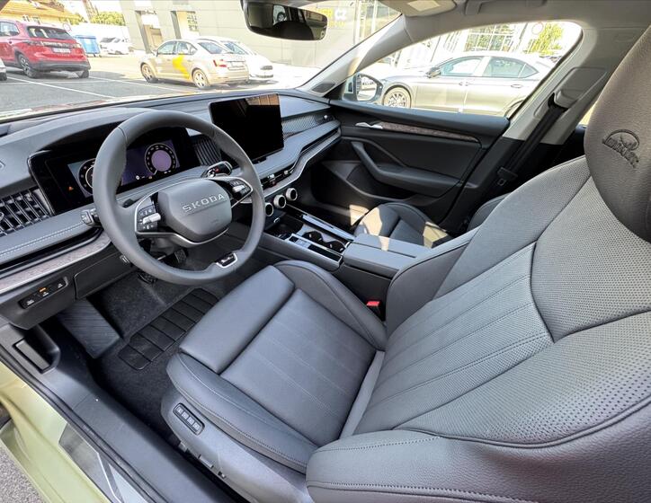 Škoda Superb 6