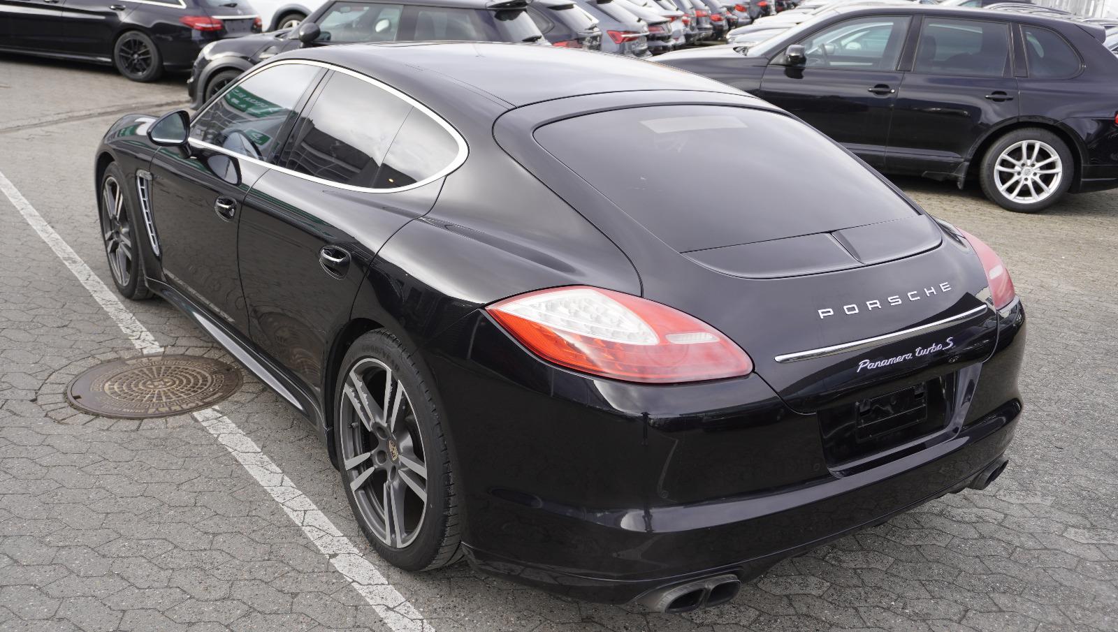 Porsche Panamera