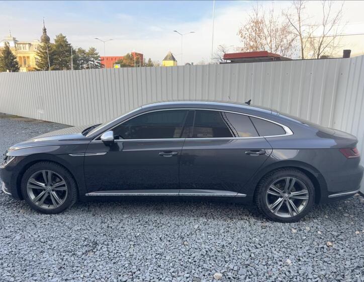 Volkswagen Arteon 4