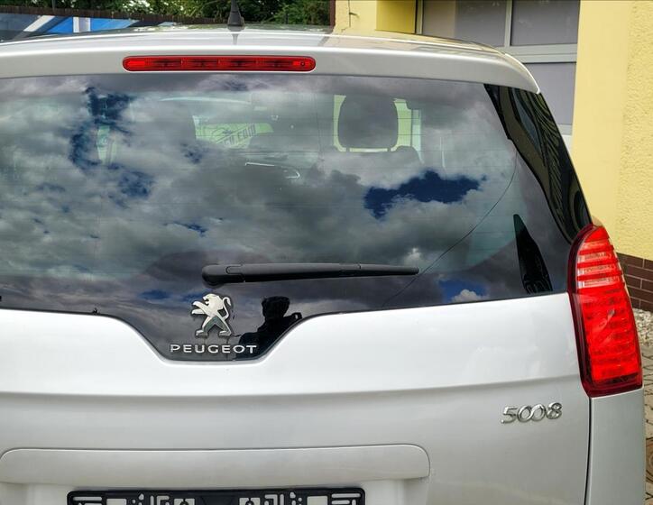 Peugeot 5008 42