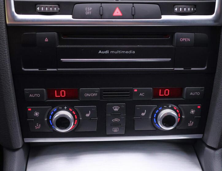 Audi Q7 26