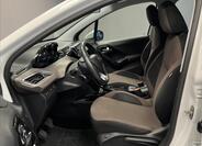 Peugeot 2008 7