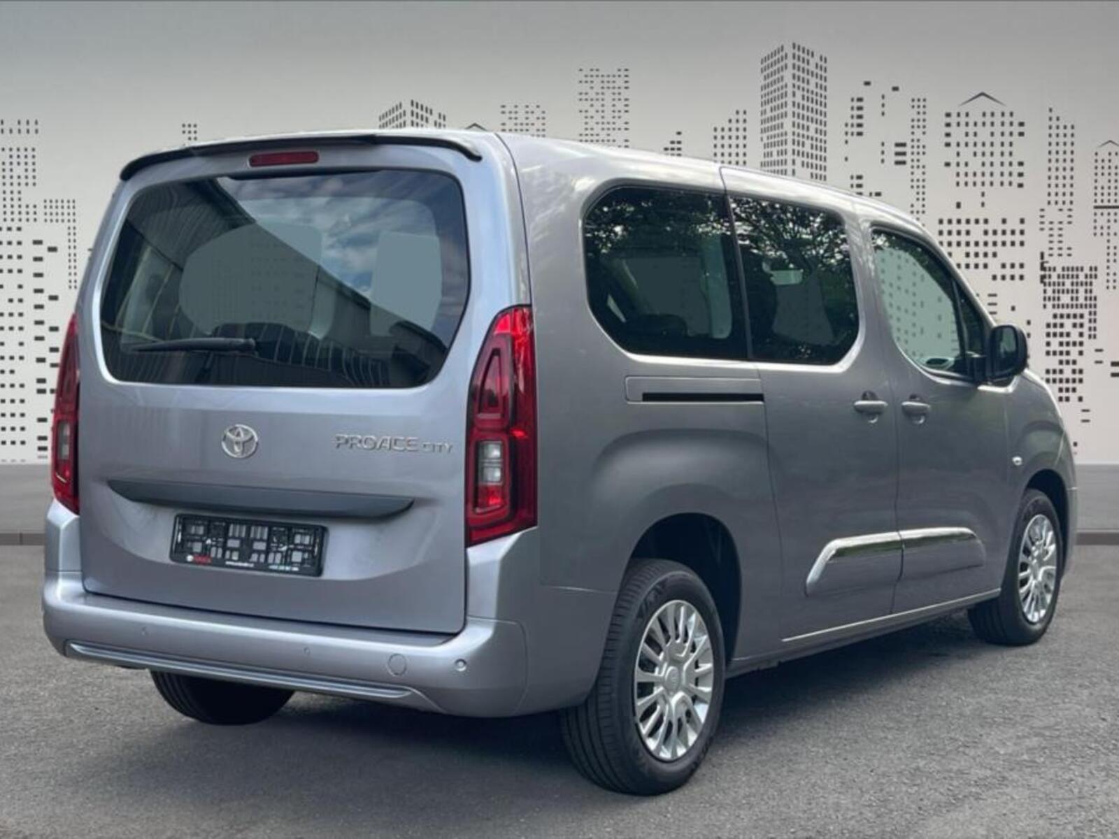 Toyota ProAce 4
