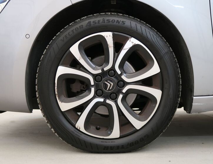 Citroën Grand C4 SpaceTourer 11