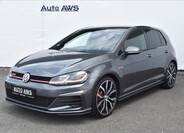 Volkswagen Golf 1